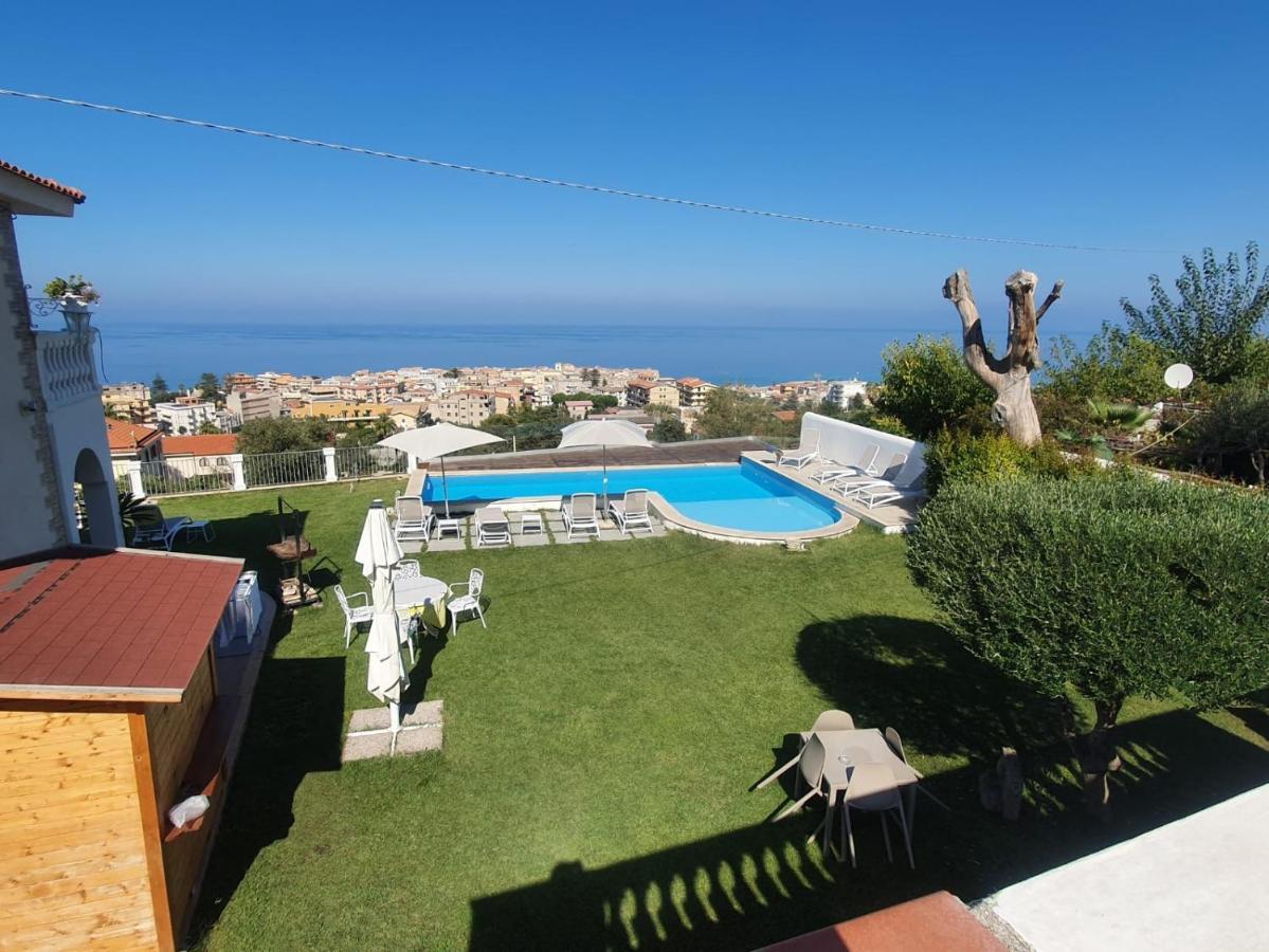 Guest House Belvedere Tropea Exterior photo