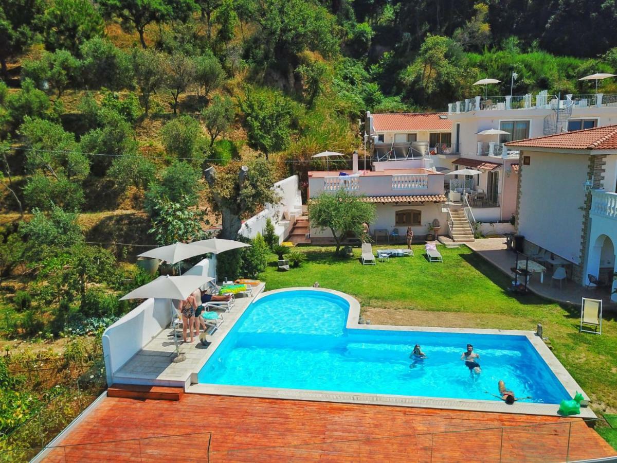 Guest House Belvedere Tropea Exterior photo